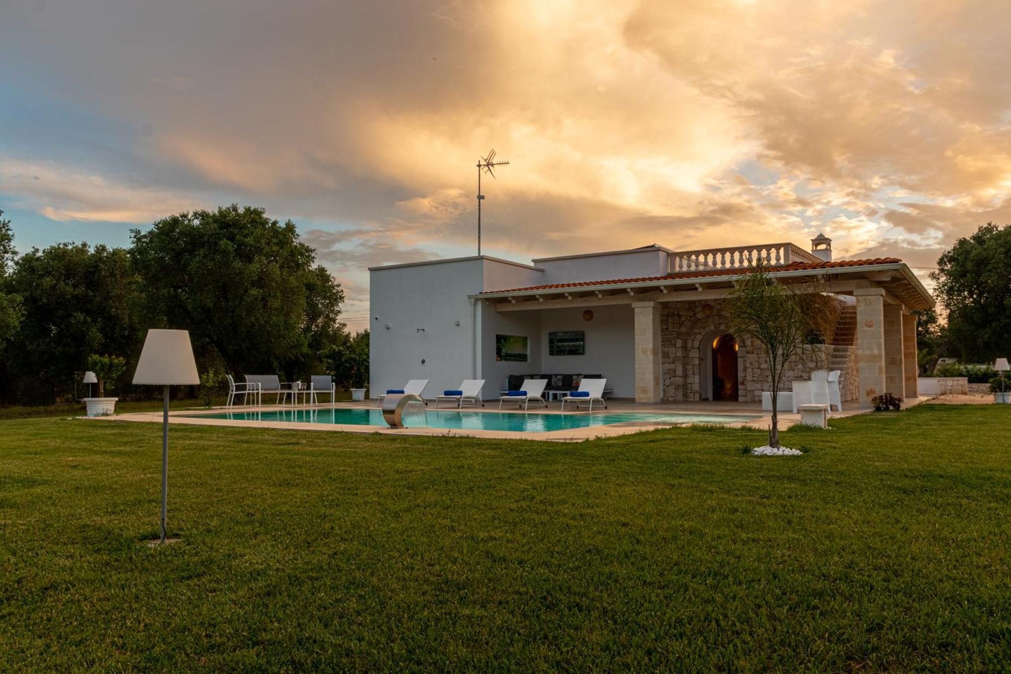La Carezza Del Sole - Private Villa Francavilla Fontana Kültér fotó
